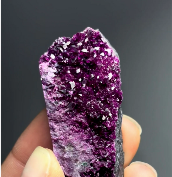 Rare Kammererite Specimen — Deep Purple-Red Crystals from Kop Dağları, Turkey