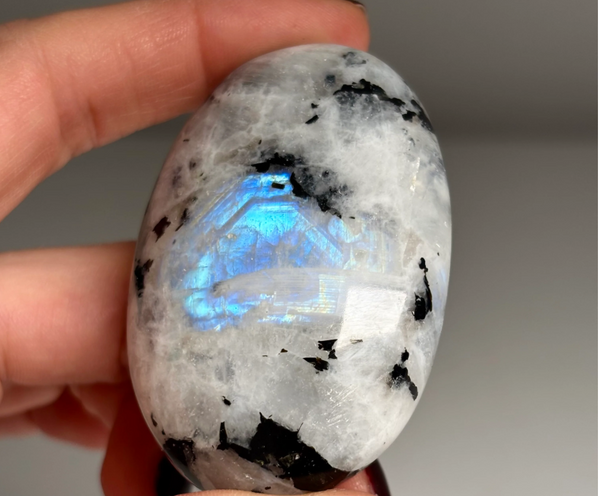 Flashy Rainbow Moonstone with Beautiful Biotite